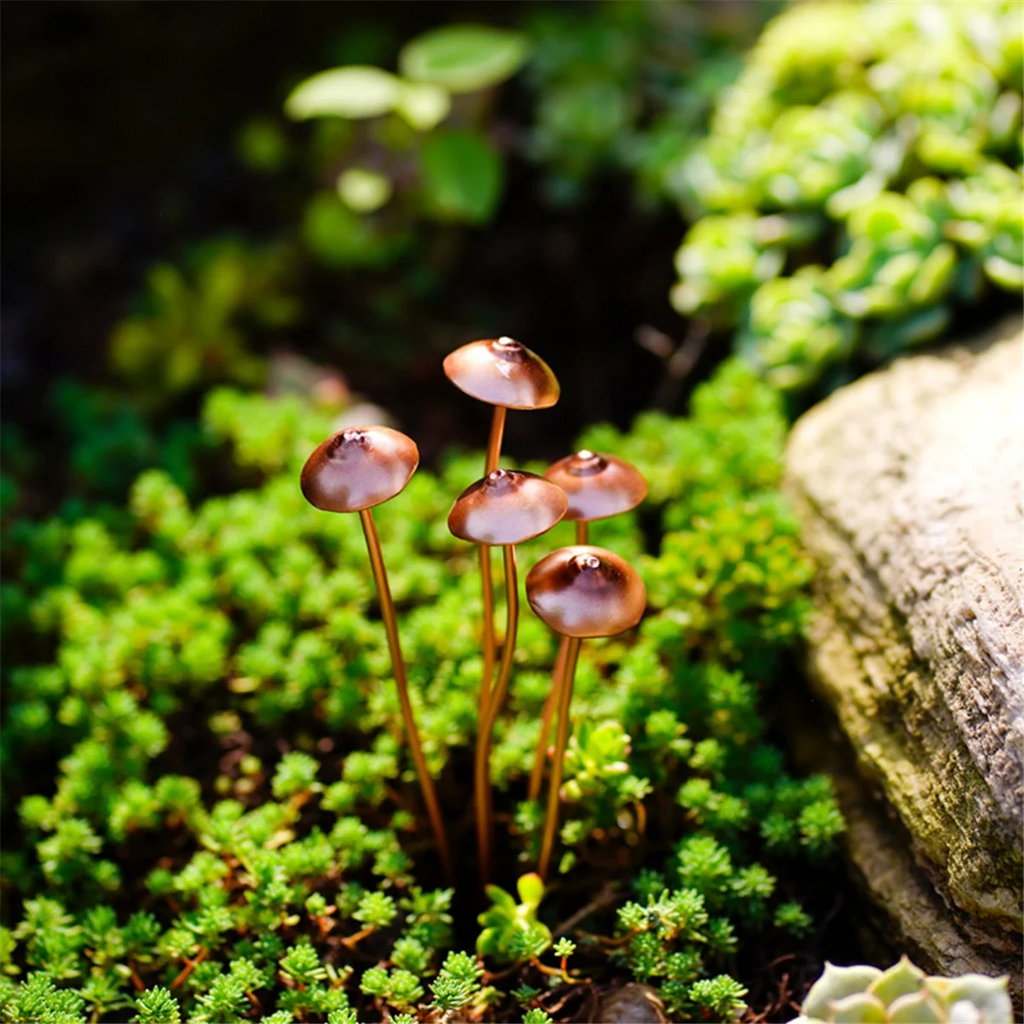Mushroom Metal Decorative Garden Stakes Perfect for Outdoor Spring Decor and Adding to Your Metal Flowers Outdoor Decor