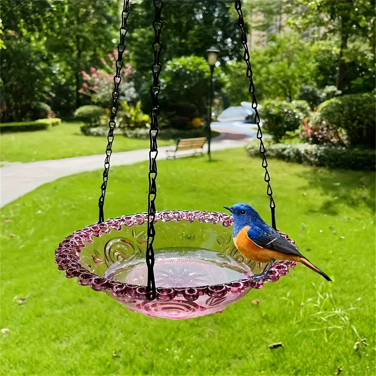Hanging Outdoor Bird Feeders Add Natural Scenery To The Courtyard and Are A Great Item for Bird Lovers and Gardening Enthusiasts