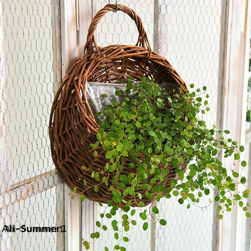 Hand Made Wicker Rattan Flower Planter Wall Hanging Wicker Rattam Basket Garden Vine Pot Plants Holder Wall Planter Home Decor