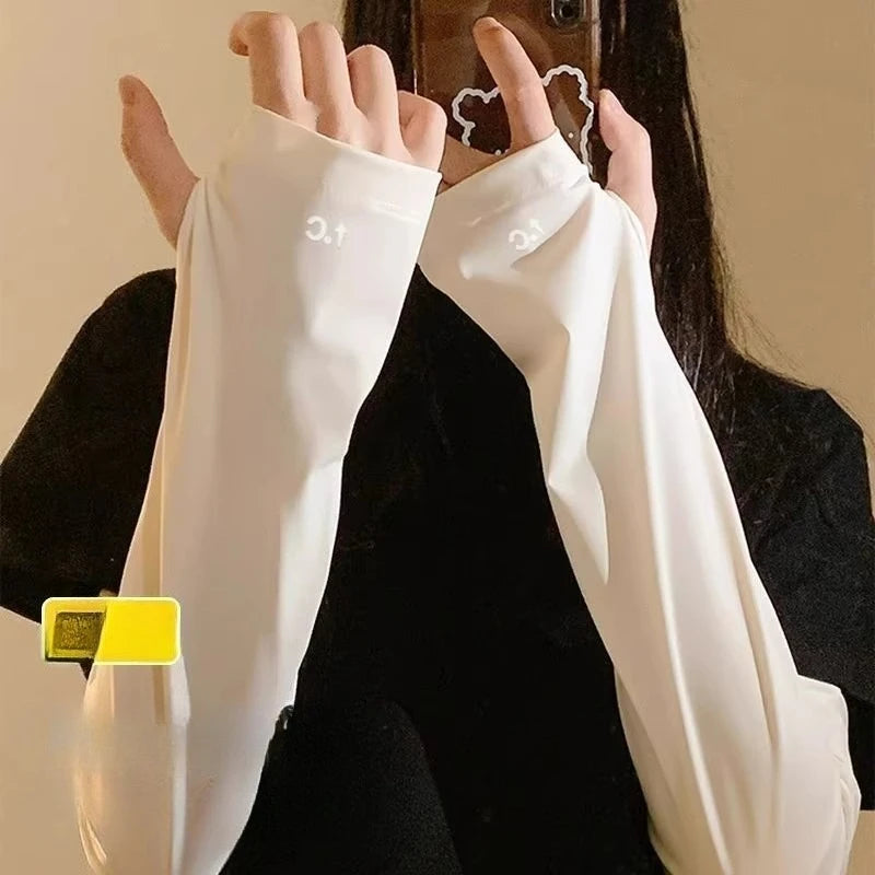 Sunscreen Ice Sleeves Women's Summer UV Protection Ice Silk Loose Enlarged Thin High-value Hand Sleeves Men