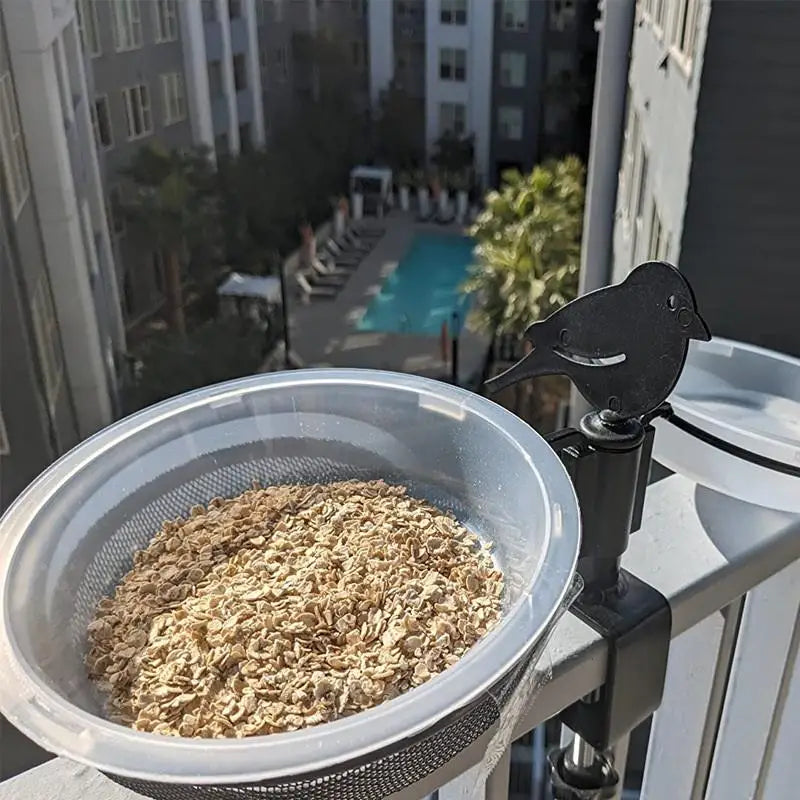 Bird Feed Bowl Transparent Circular Bird Feeder Imple Bird Comfortable Supplies Eating Environment And Fashionable Provide